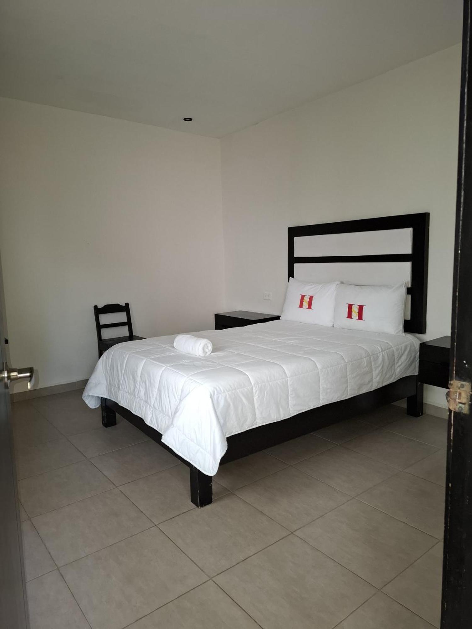 Hotel Sevilla Palenque Bagian luar foto