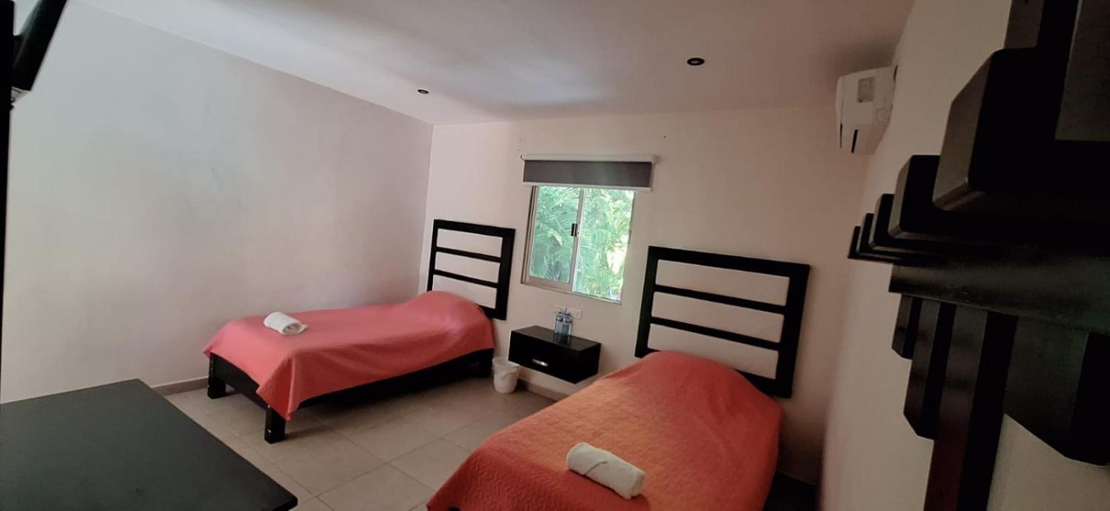 Hotel Sevilla Palenque Bagian luar foto
